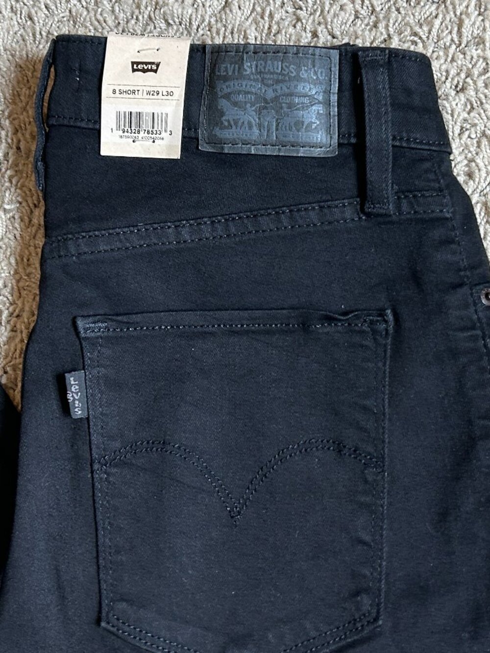 Levi's 725 Black High Rise Bootcut Jeans NWT Size 8 Short (29)